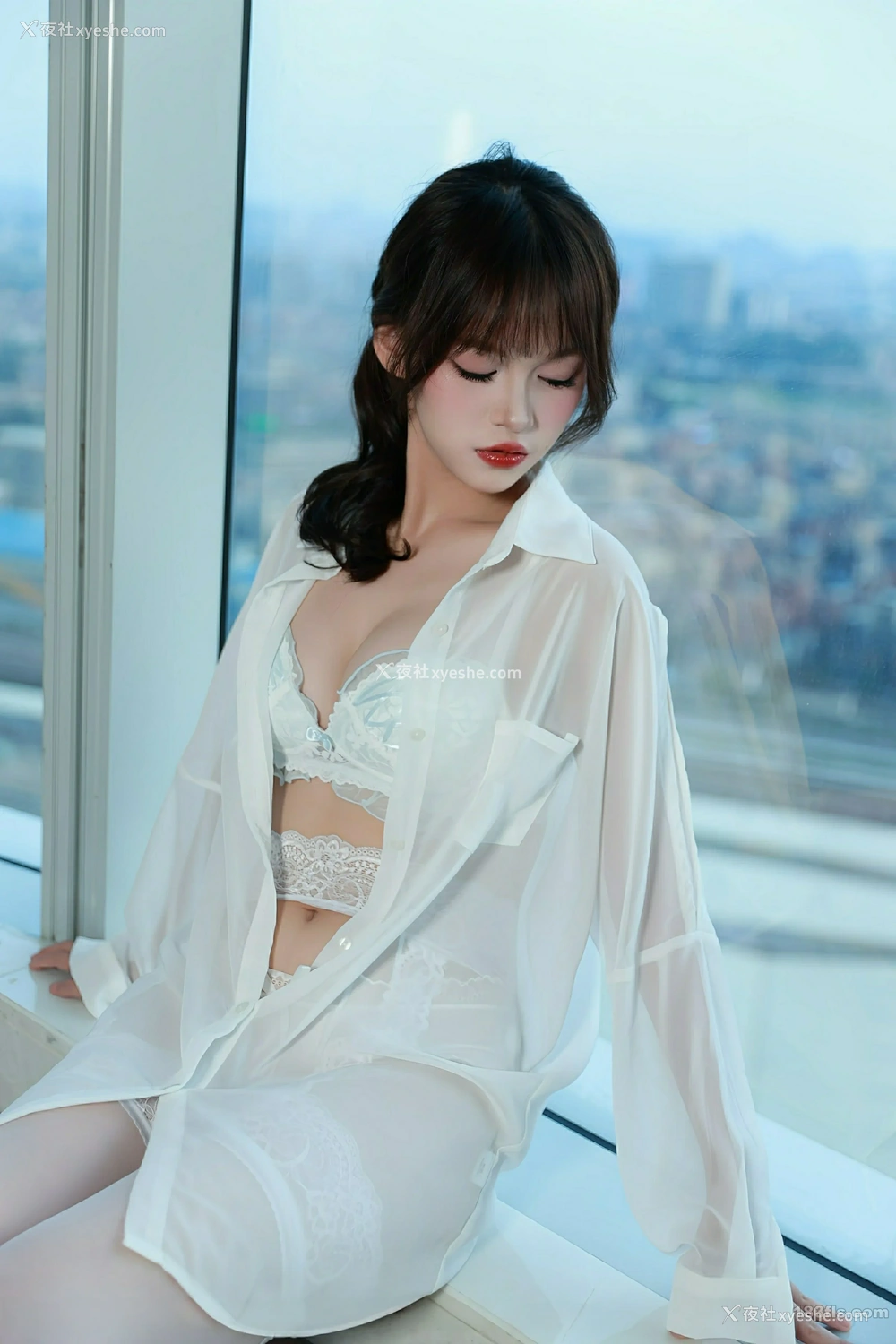 1P - [XIUREN秀人网] No.10642 糯咪