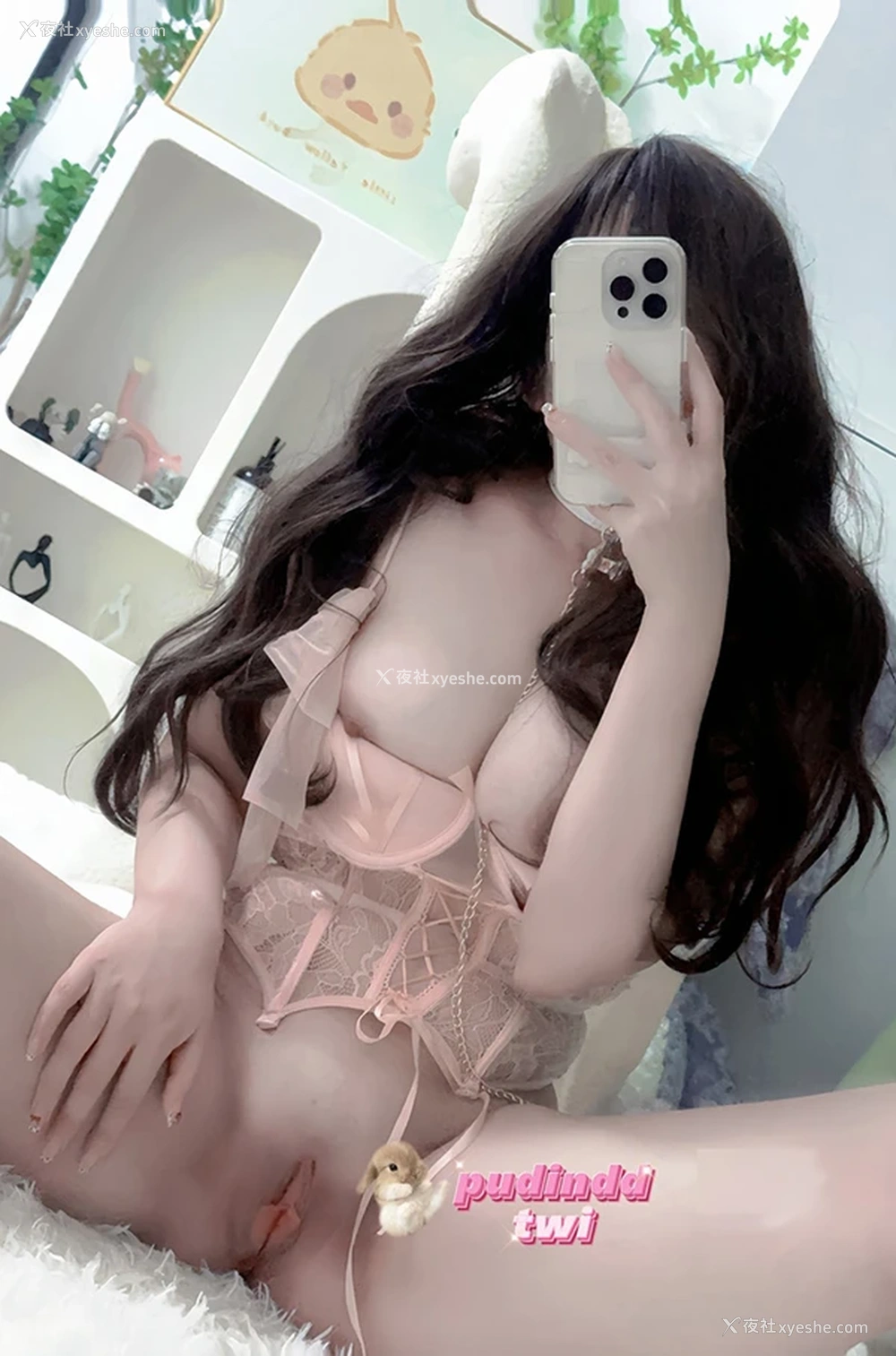 1P - 推特美女@祈愿铃会员订阅尺度私拍福利图