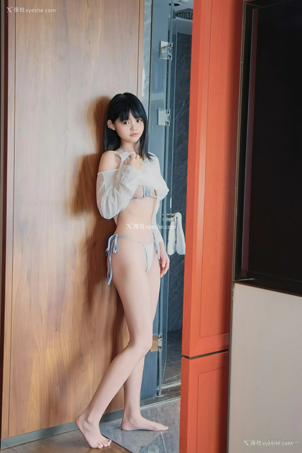 1P - [XIUREN秀人网] No.10651 小泠