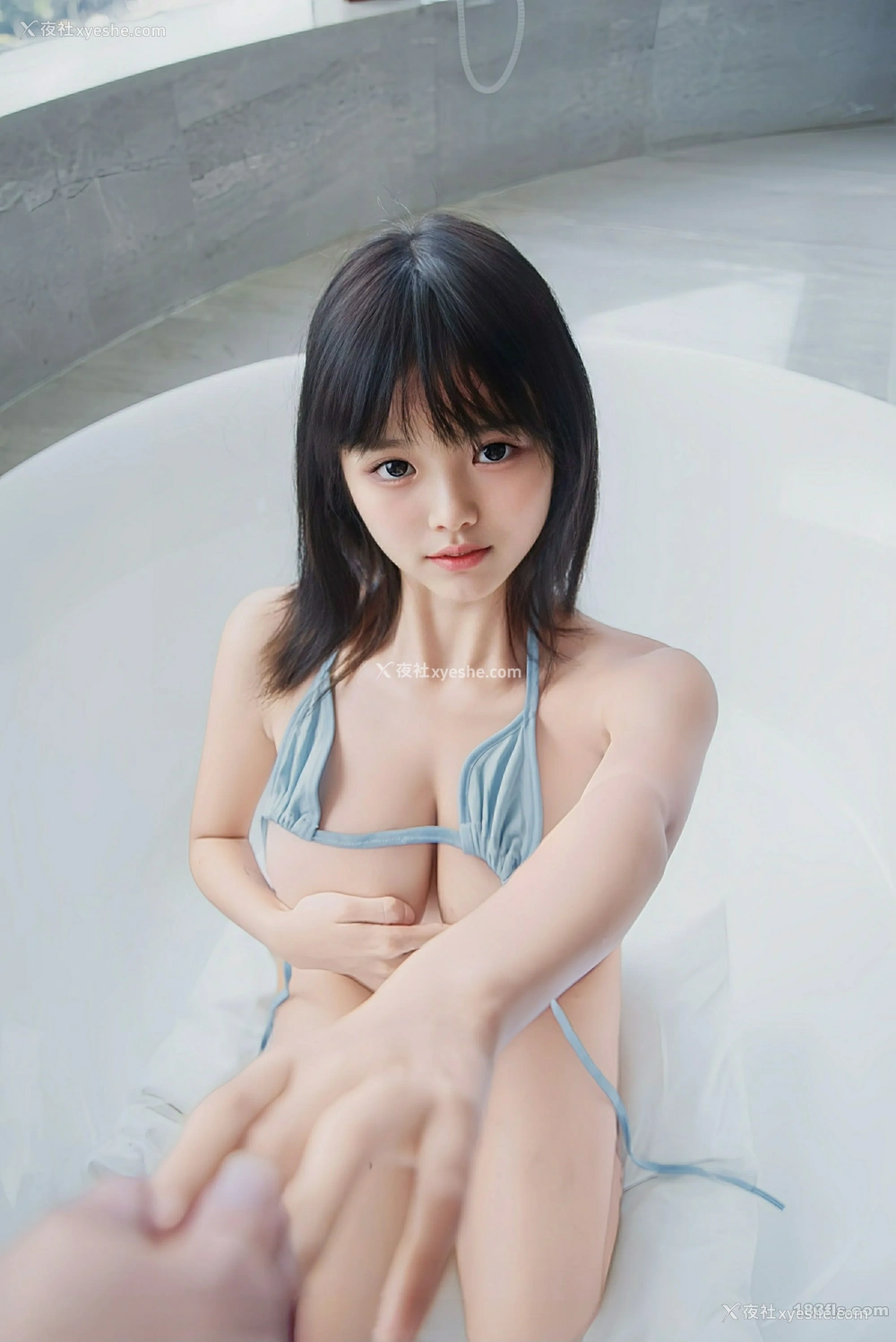 1P - [XIUREN秀人网] No.10651 小泠