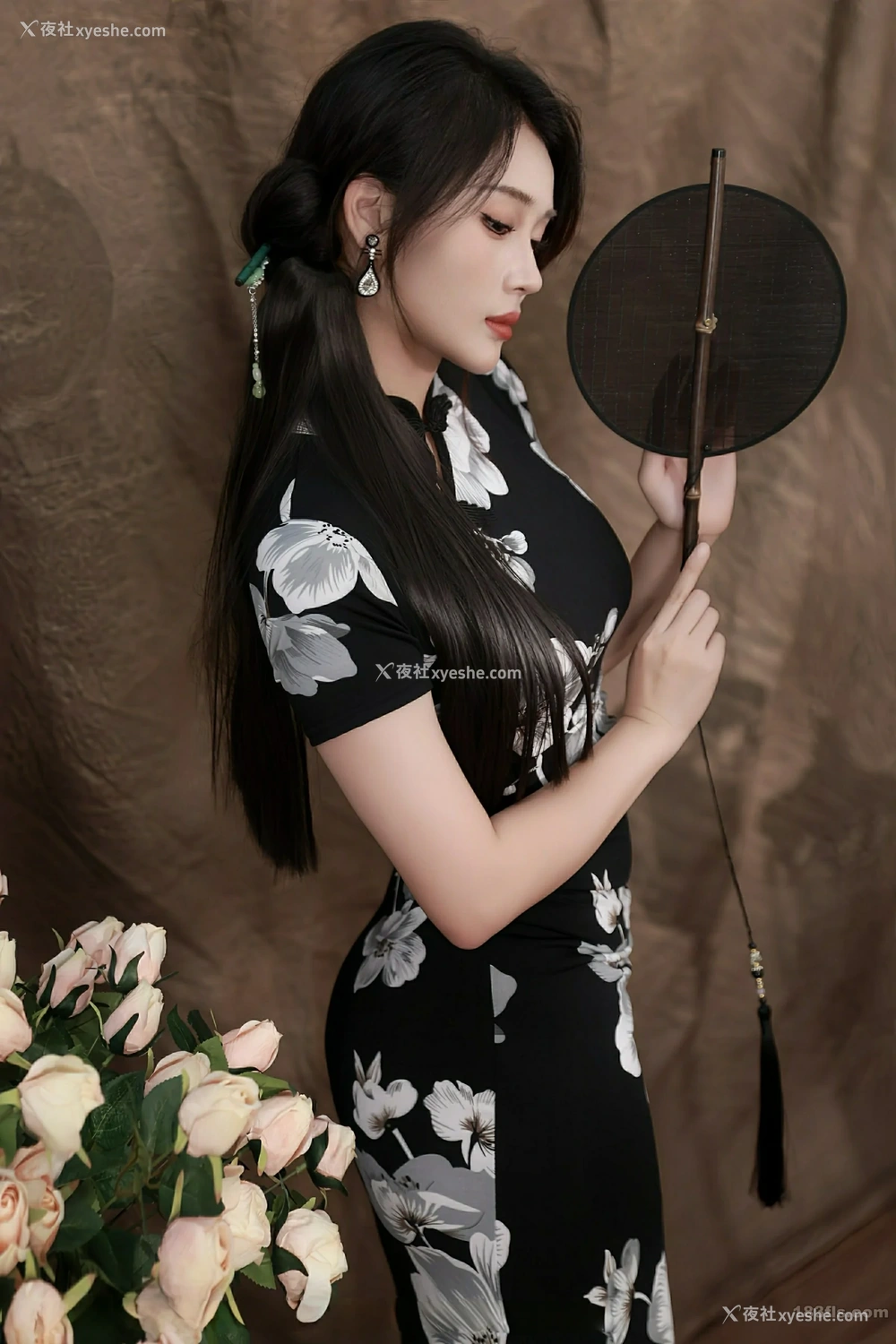 1P - [XIUREN秀人网] No.10655 南乔