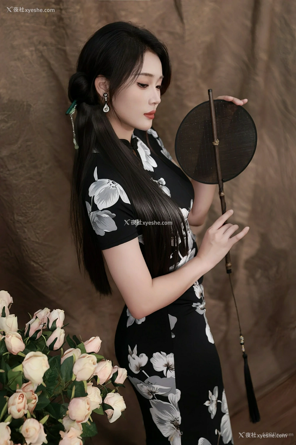 1P - [XIUREN秀人网] No.10655 南乔