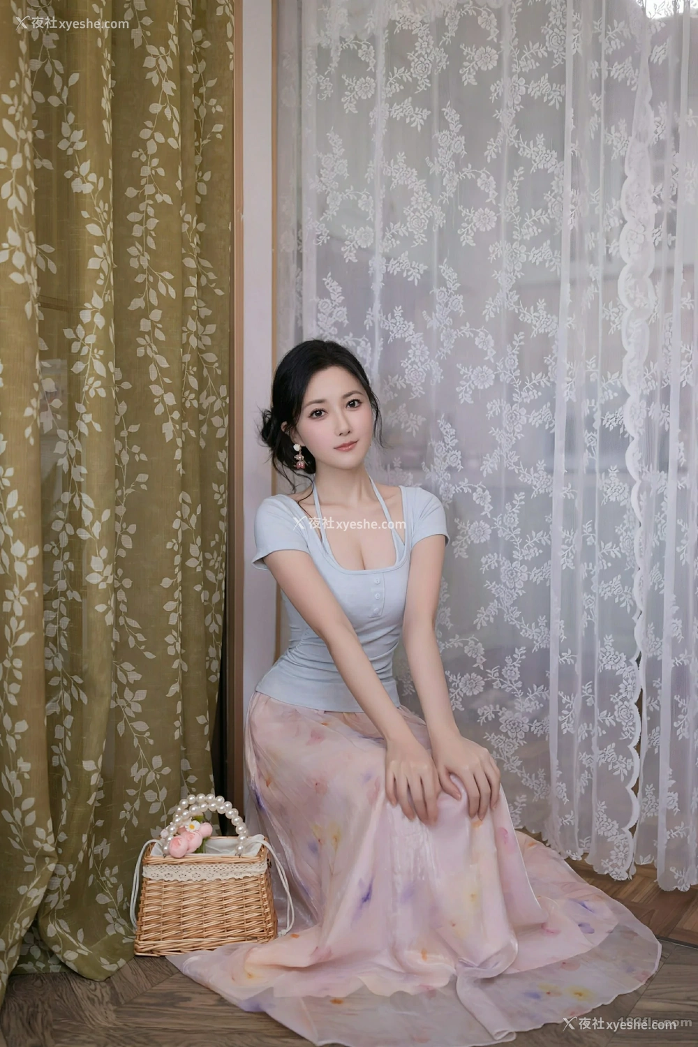 1P - [XIUREN秀人网] No.10656 鱼子酱Fish