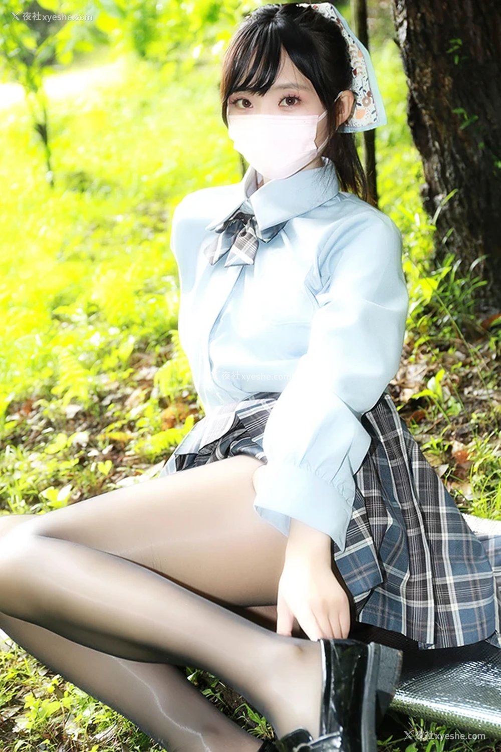 1P - 正点嫩模李佳格仔JK森林黑丝粉嫩B无圣光图集