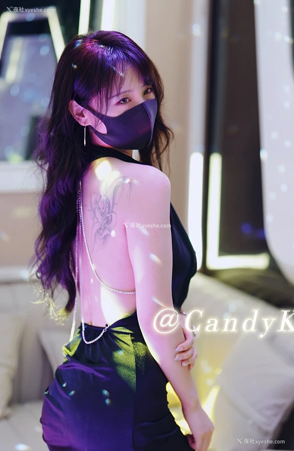 1P - 清纯系反差婊Candykiss订阅尺度私拍福利图2