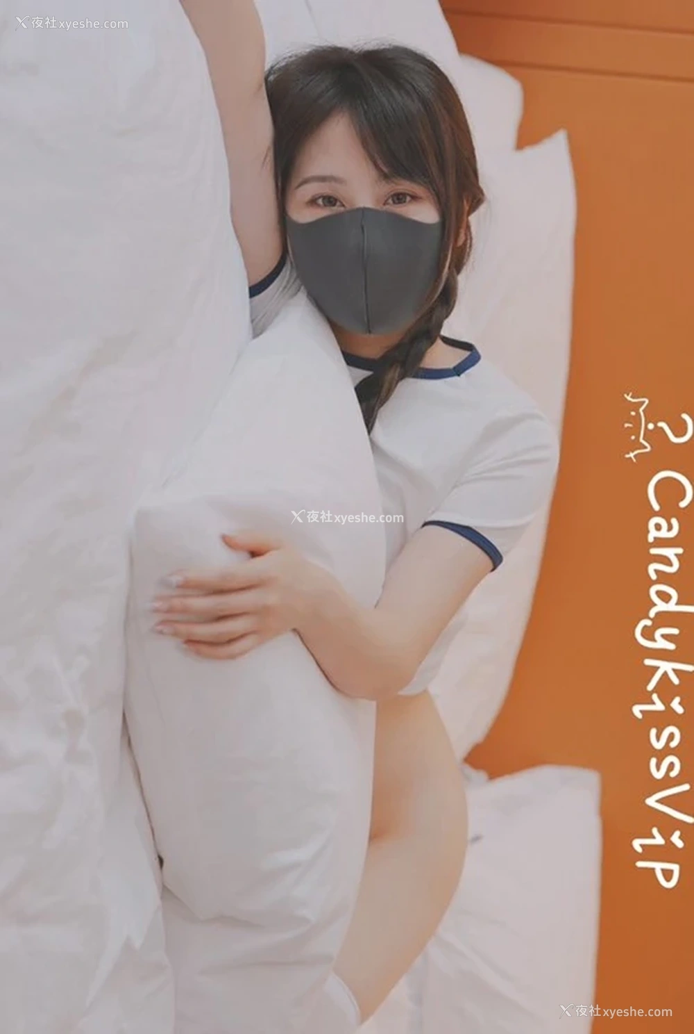 1P - 清纯系反差婊Candykiss订阅尺度私拍福利图2