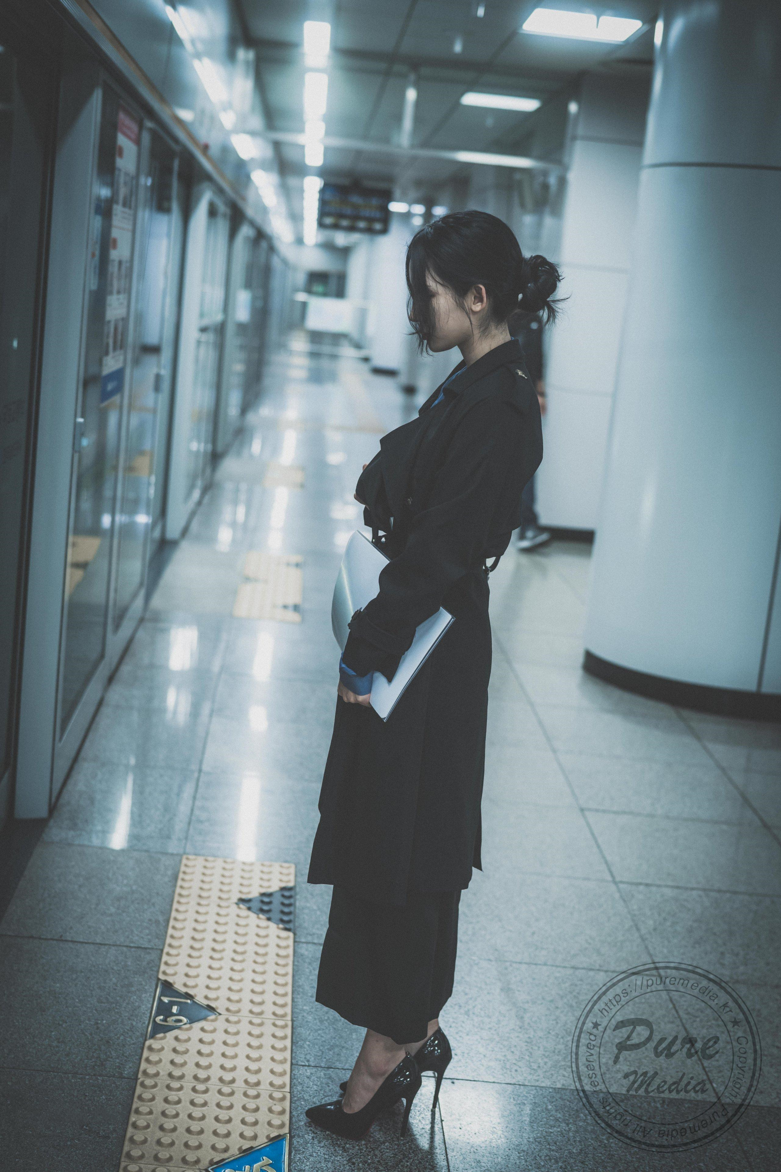 10P - 尾行-女白领故事Yeha
