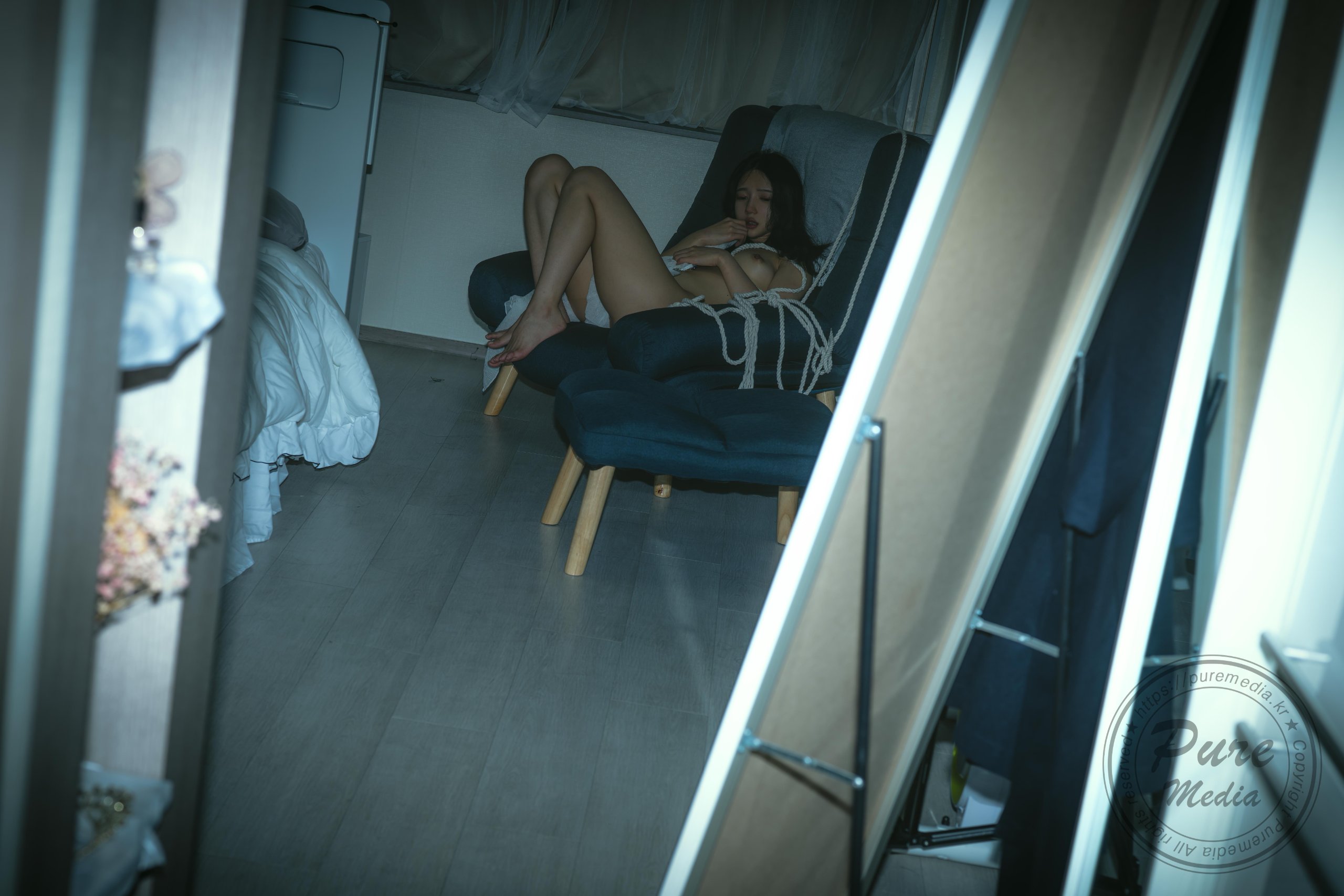 11P - 尾行-女白领故事Yeha