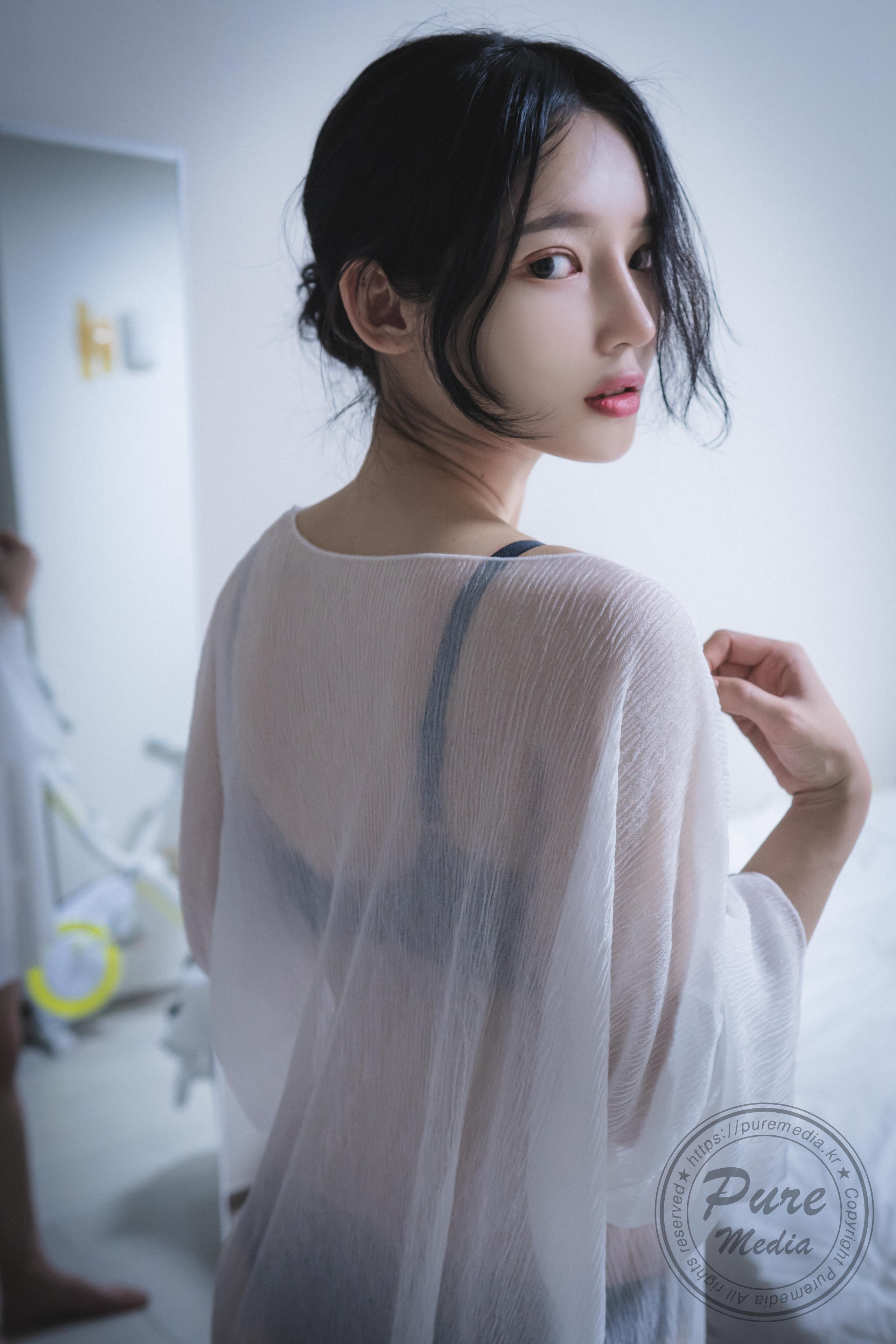 1P - 尾行-女白领故事Yeha