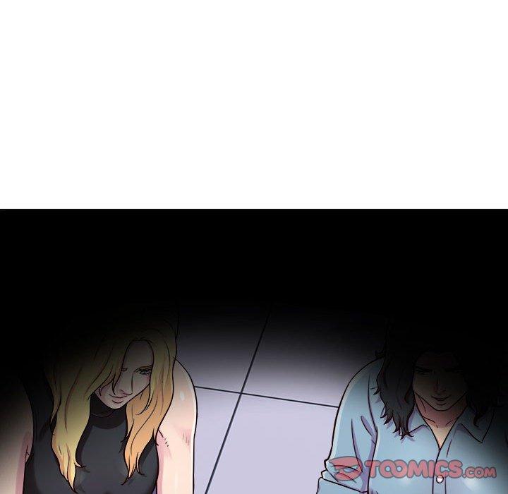 99P - 他和她们的工作室