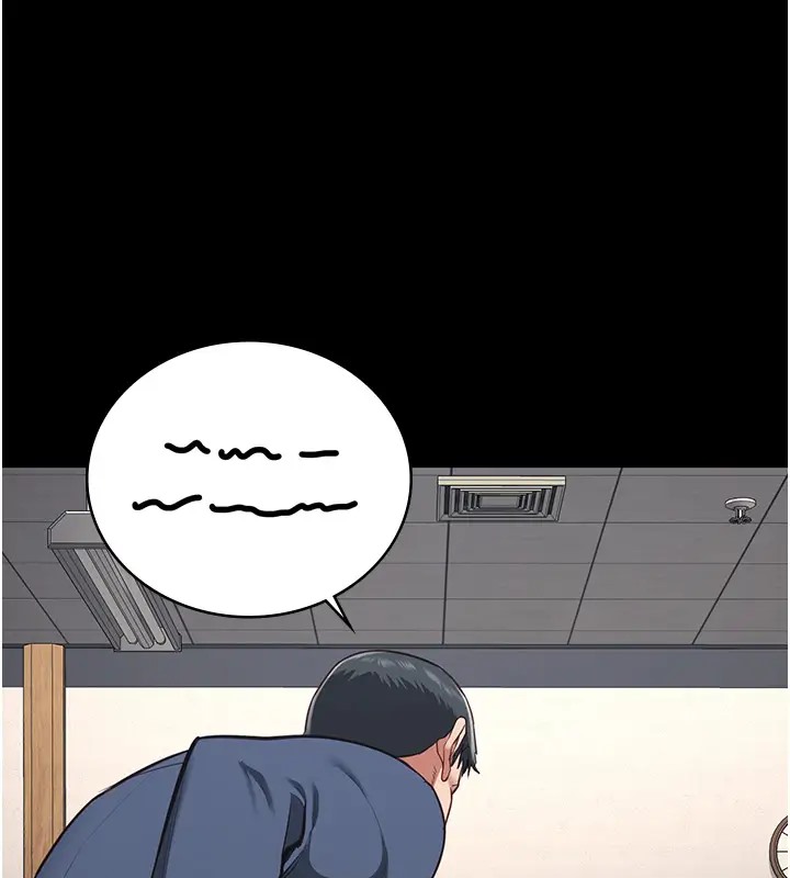 30P - 监狱女囚