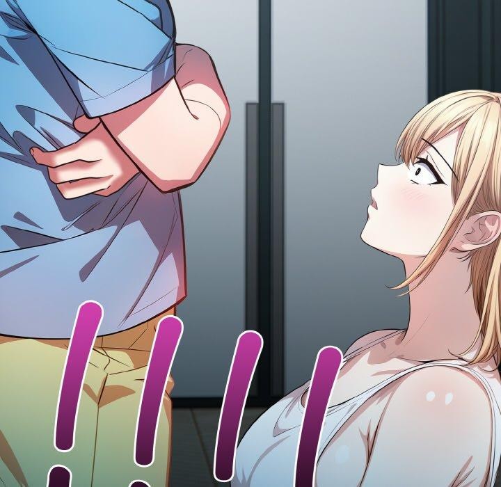 153P - 被隔壁房的男人NTR
