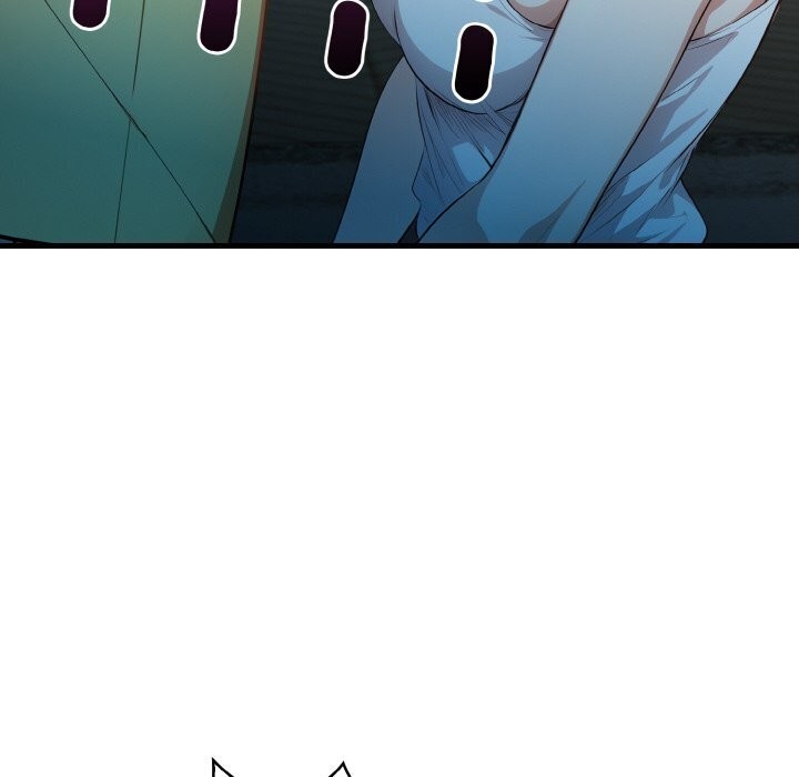 8P - 被隔壁房的男人NTR