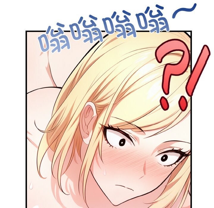 38P - 被隔壁房的男人NTR