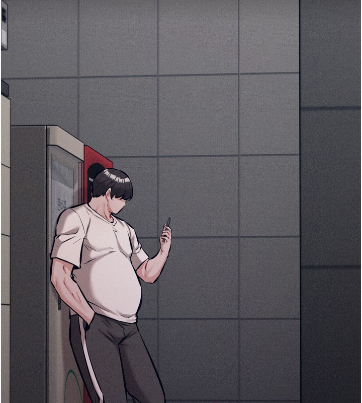 263P - 选手村:母猪调教