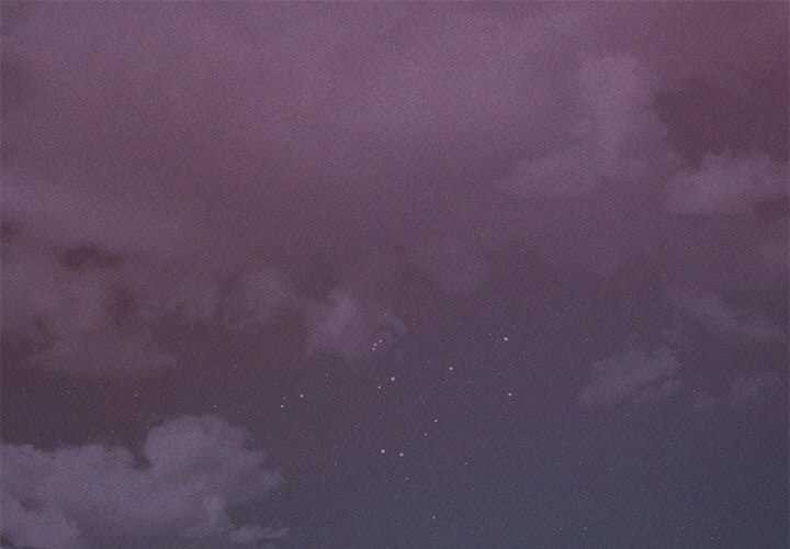 1P - 诱人心动的她