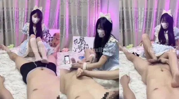 极品颜值玉足美腿女神花臂小萝莉,言语羞辱玉足足交调教吐奶,想不想被本女王踩在脚底下品尝女王的玉足 - 国产自拍视频