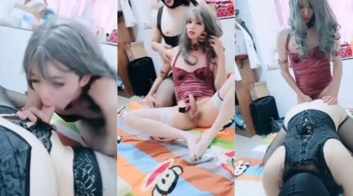 伪娘贴贴,太紧了,啊啊要射了,姐妹互相69吃鸡,后入猛怼,大鸡吧操的姐姐受不了 - 国产自拍视频