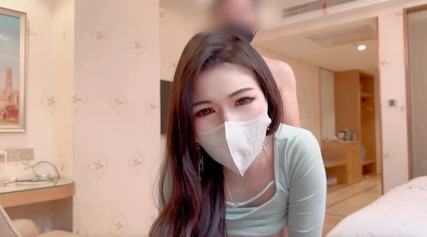 大奶美女,没穿内裤,我为了上厕所方便,啊啊哥哥太好大了快撑死了,皮肤白皙白虎鲍鱼超粉,无套输出白浆拉丝射满满一屁屁 - 无套内射视频