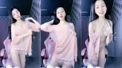 【MMlive】 夏姬 透视漏点光屁股裸舞 直播剪辑 太骚了 (1)