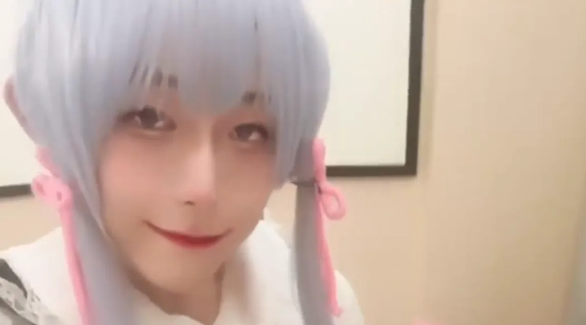 【伪娘】伪娘cos边骑边撸