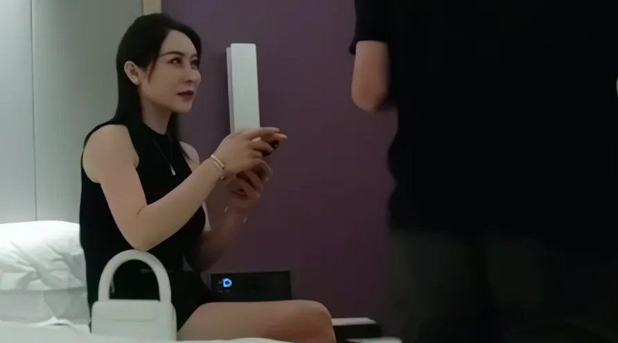 大海浪探花之东北少妇 鸡鸡太大也有错，少妇直呼顶不住