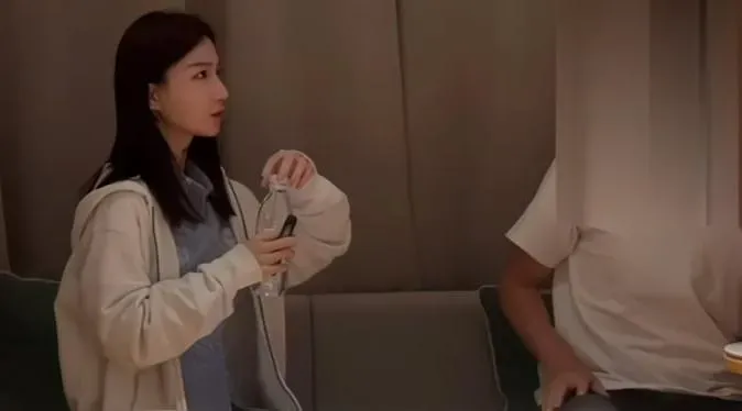 约炮大圈外围学生妹温柔乖巧敏感水润 #鬼脚七