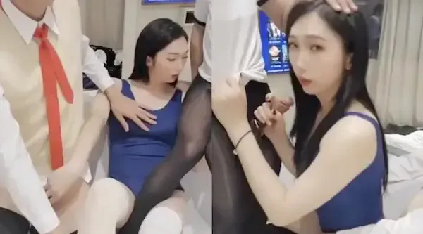 美妖和美女的最大区别是少了个洞 这是最大的遗憾 不能同时玩四人游戏