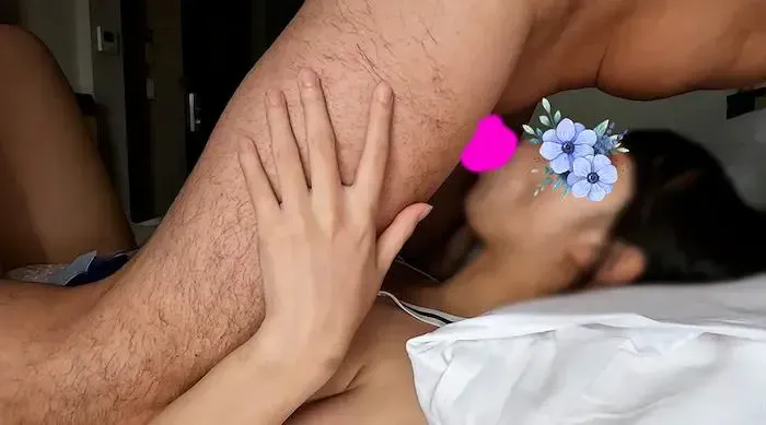 FC2-4070128 一个清纯无辜的老女人，一个超一流的自慰狂，三个虐狂的延续，胆怯的拔牙和彻底的勃起，是必然的吗？ ！ ★小唯vol.2 FC2-PPV--4070128