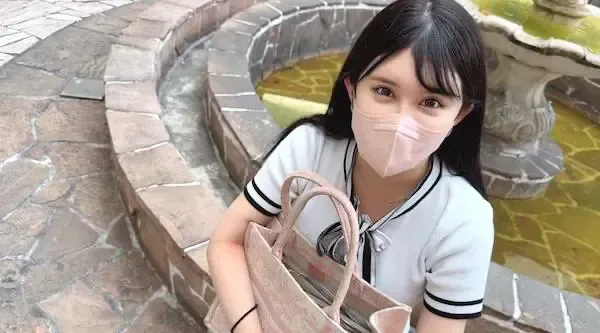 FC2-4058044 街上的大房子已经准备好看♡大胸大罩杯美女的中出性爱
