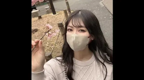FC2-3534949 平时认真工作的OL美味地吃鸡巴，被扔进阴部漏出达达，第二次反复射进角质身体！！
