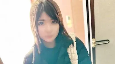 FC2-PPV-4660423 【完全没修剪】当脱下认真开朗的濑户前社长的内裤时，惊讶地发现她拥有超出我们预期的超浓密毛发！ ️“很丢脸所以别看♡”甜爱浓乳中出♥